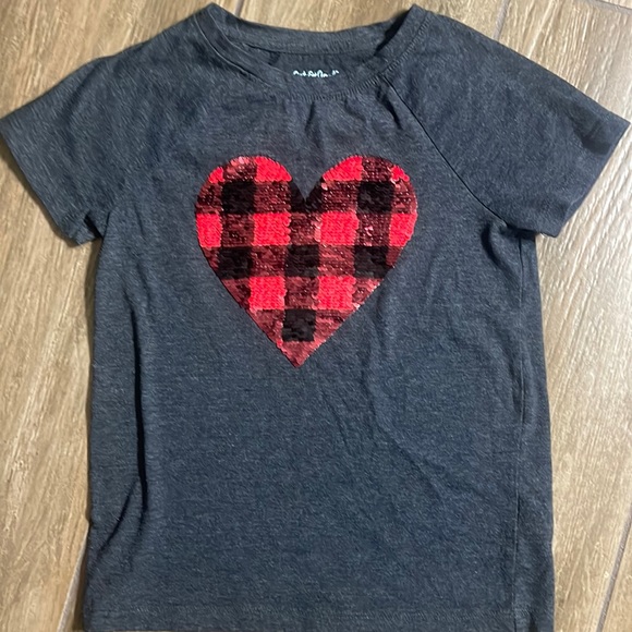 Like New! Flippy Sequined Buffalo Print Heart Gray Top in size Medium (7/8) - Picture 1 of 5